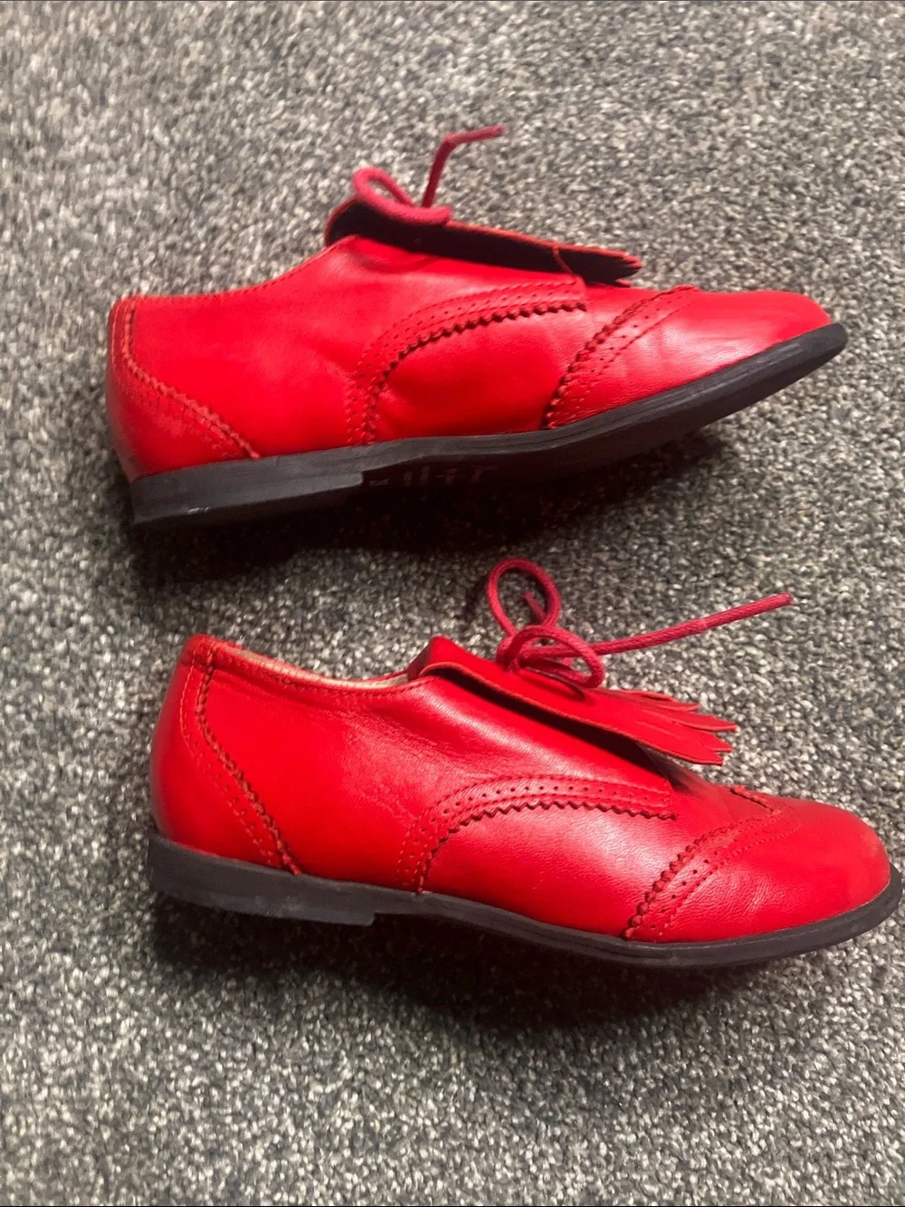 Kids Red Tassel Dress Shoes hand crafted in Spain